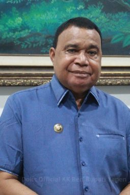 Sorotan Pendidikan Yapen: Bupati Tegaskan Evaluasi Bukan Gambaran Menyeluruh